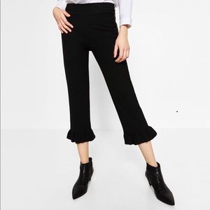 Zara pants with ruffle bottom XS